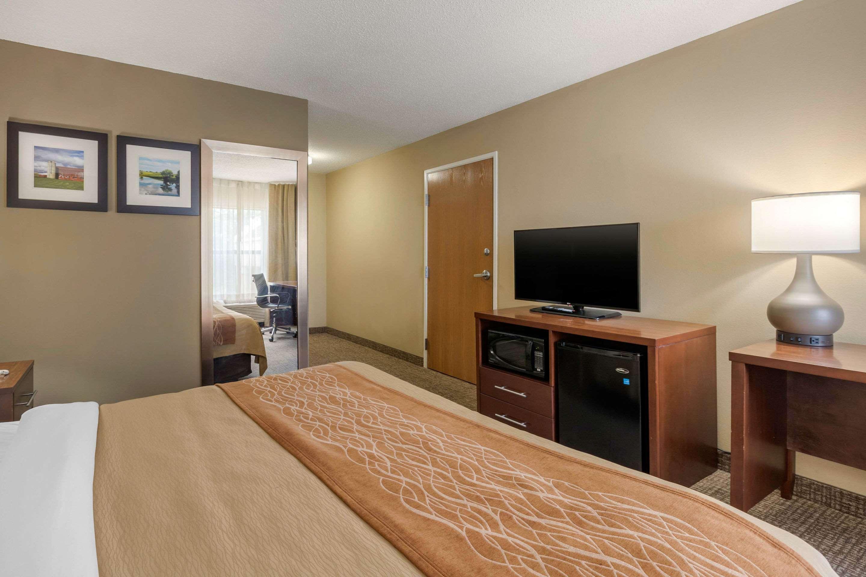 Comfort Inn Walcott Near Davenport Exterior foto