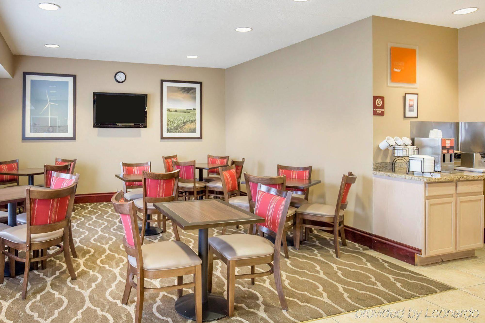 Comfort Inn Walcott Near Davenport Exterior foto